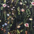 Vải thêu phẳng đầy màu sắc của hoa cây nước