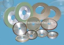 Vitrified bond diamond and CBN grinding wheels