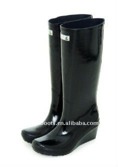 women wedge heel boots