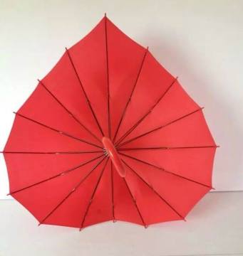 red heart shape umbrella for wedding