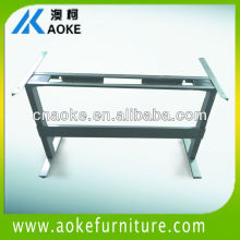 Screw adjustable computer desks