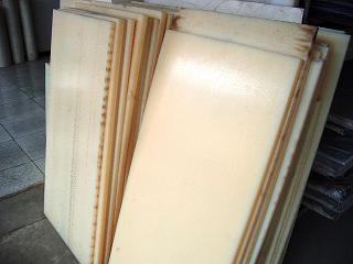 Cast nylon sheet