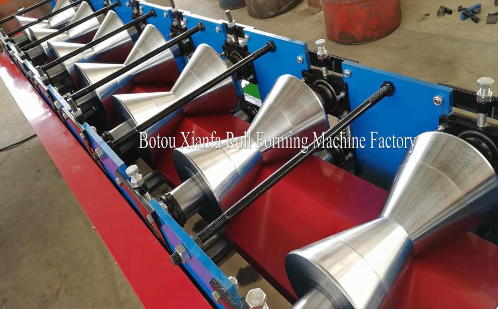 Color Coil Ridge Cap Roll Forming Machine