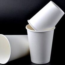Disposable paper cups