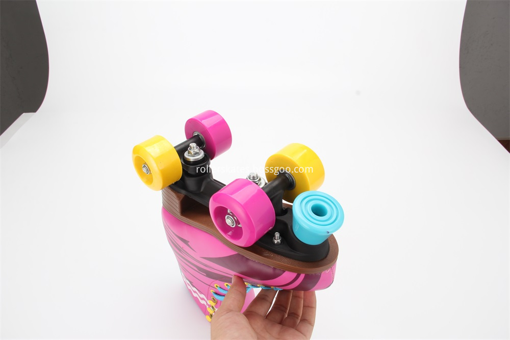 New kids roller skates with PU skates