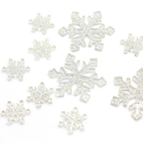 Hot sale Snowflake Transparent Flatback Resin Cabochon For DIY Art Decor Υπνοδωμάτιο Επιτραπέζια στολίδια Χάντρες Γούρια