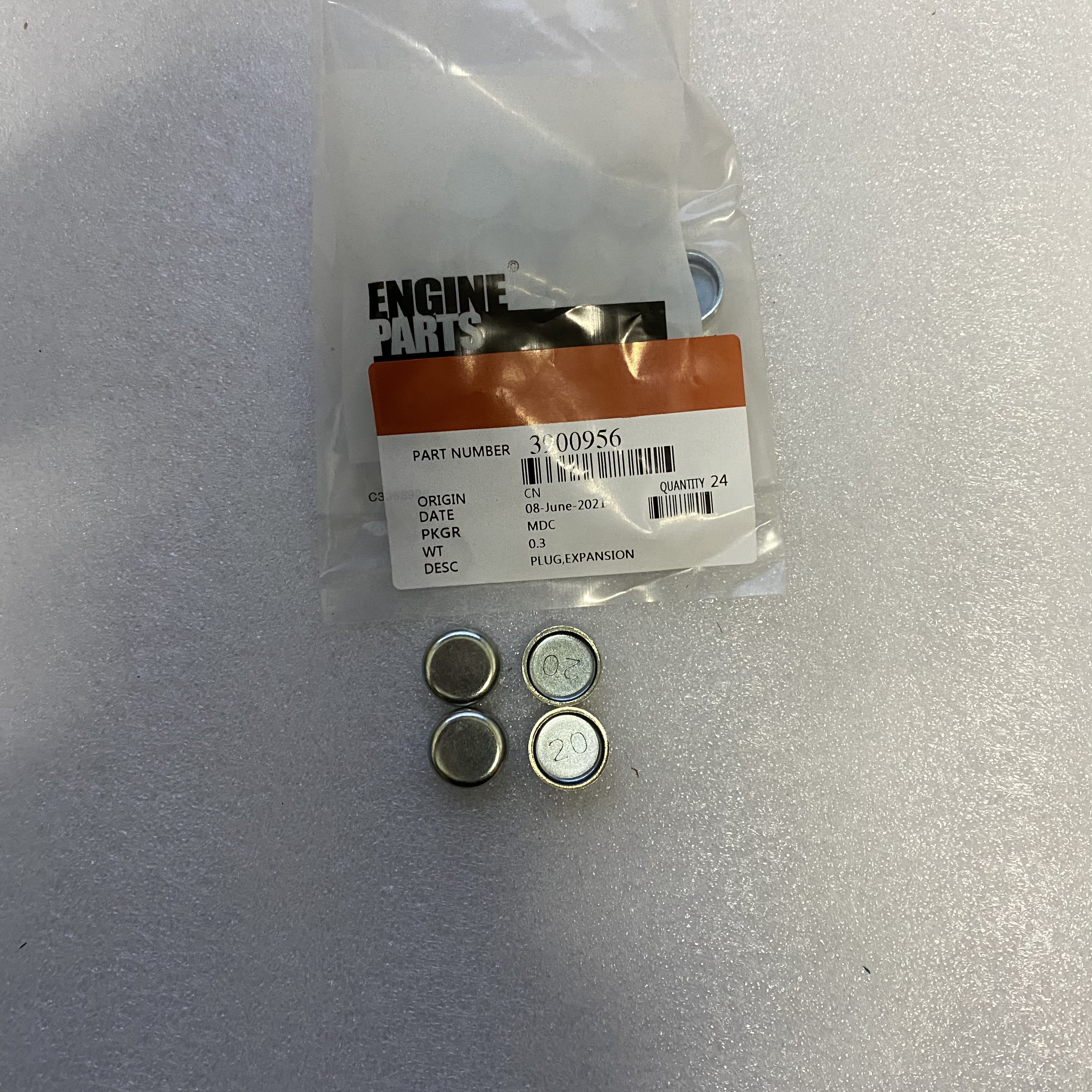 3900956 Plug 3900956 Plug