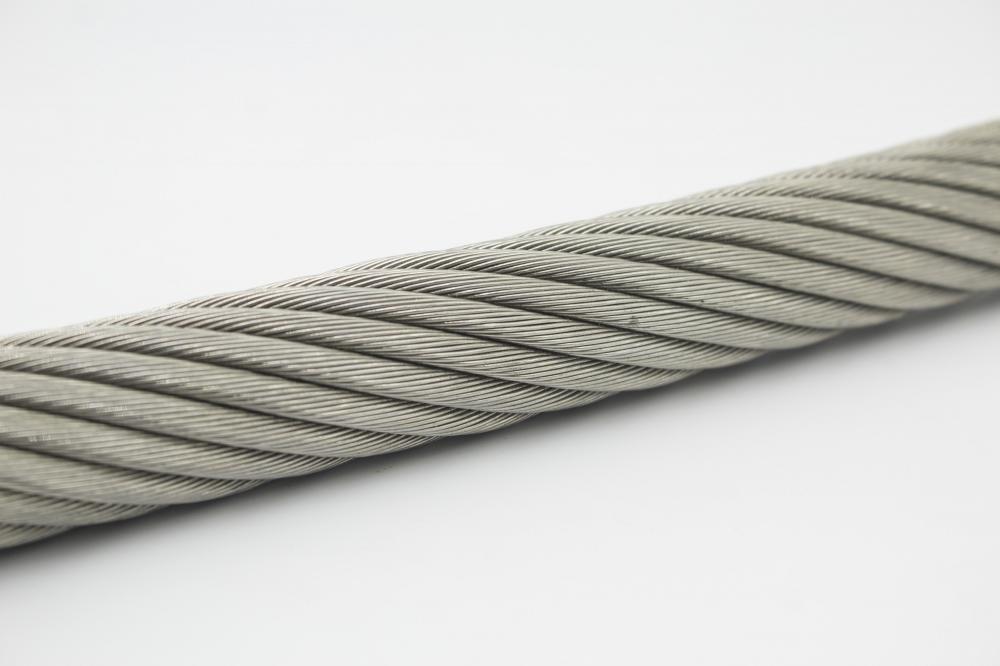 ROPE DE TIRE D&#39;ACIER INOXEUX 19X7 NON ROTATION EN12385