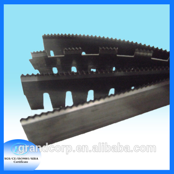 Cutting Rules of 4pt in Curved Shape