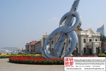 Gorgeous Stainless Steel Sculpture