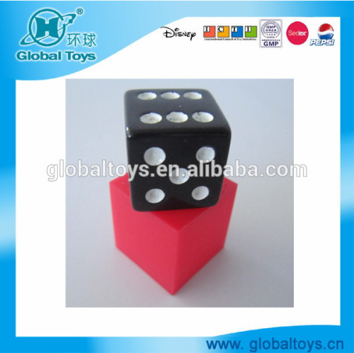 HQ8050 Red box with 2pcs black dice