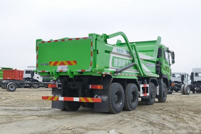 Dongfeng Dump Truck 8x4 Tipper Truck