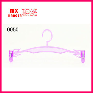 bra hanger, plastic bra hanger, hanger for bra