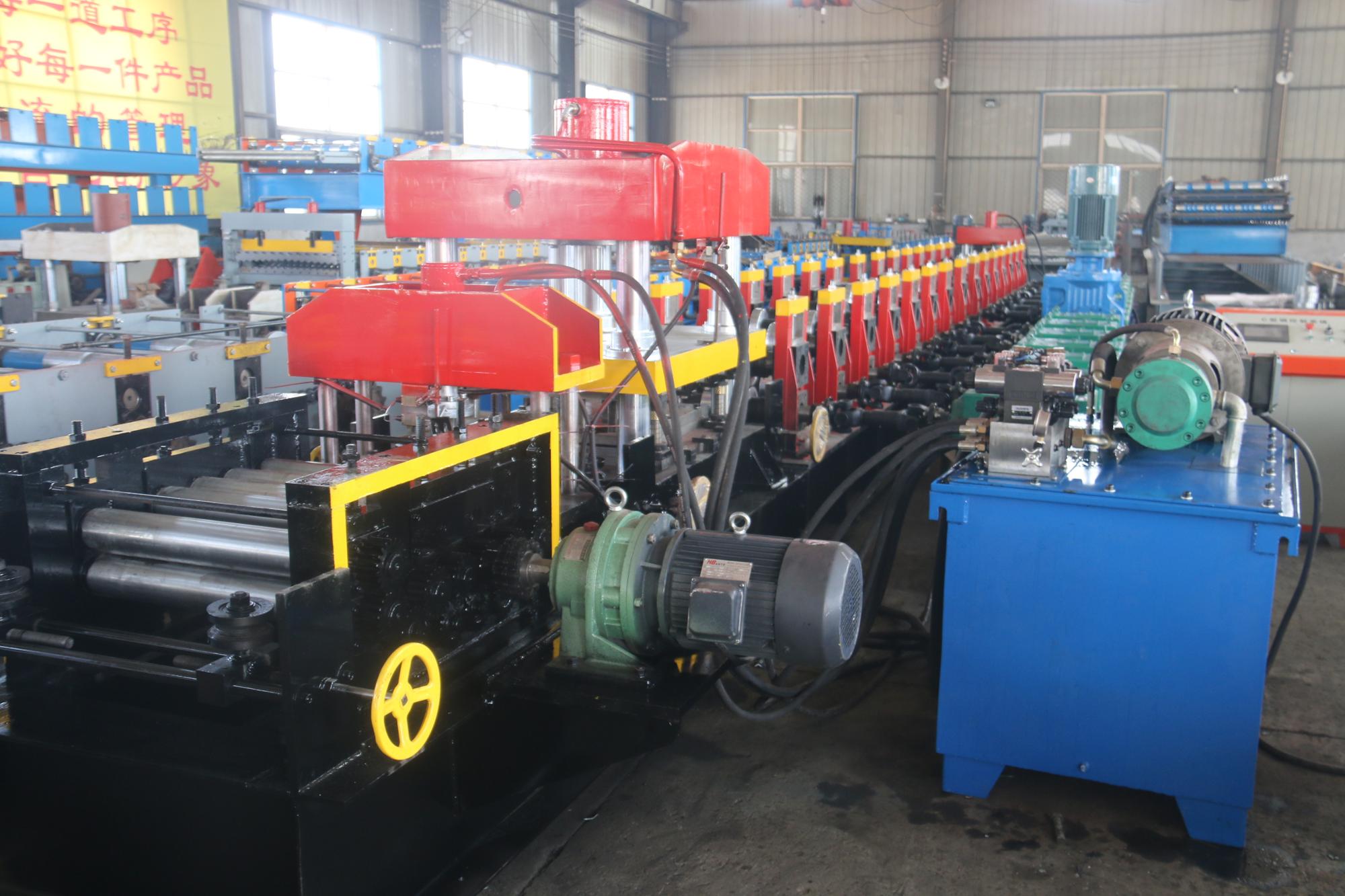 Two wave and three wave highway guardrail roll forming machine