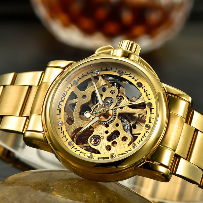 Luxury branded fashion ladies golden wrist watch