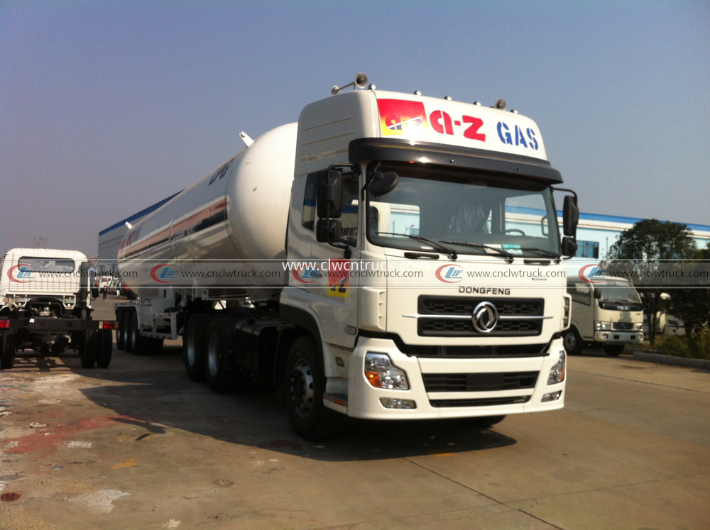 lpg delivery truck