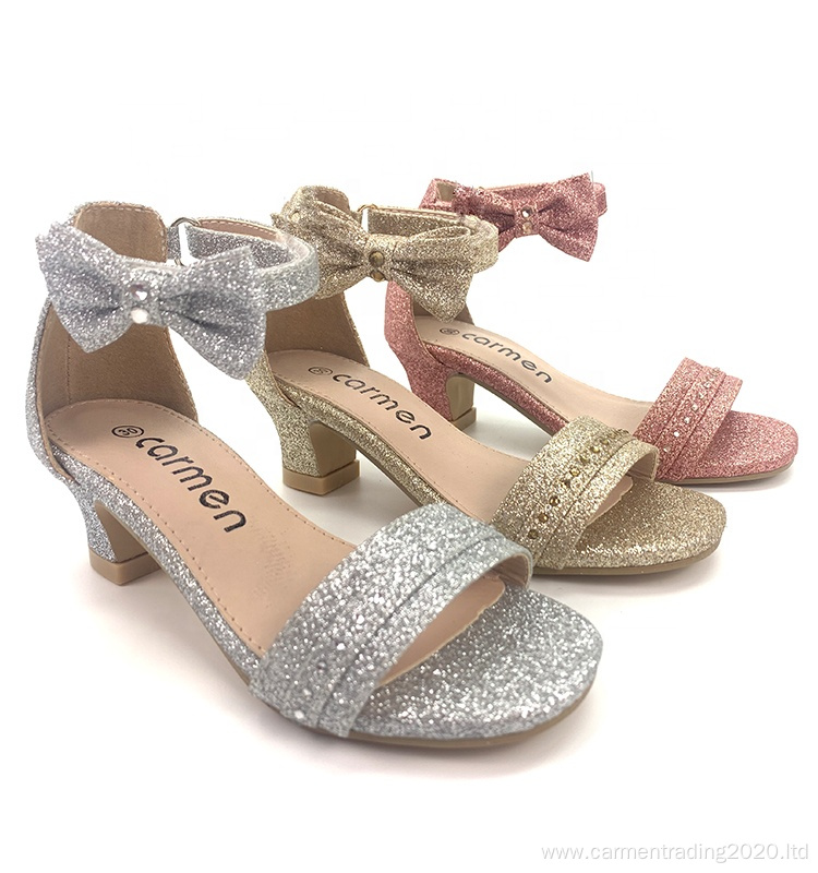 New peep-toe low-heeled princess sandals