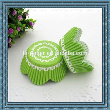 cupcake paper holder