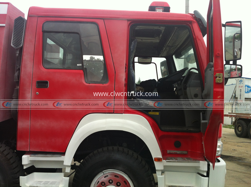 RHD fire truck