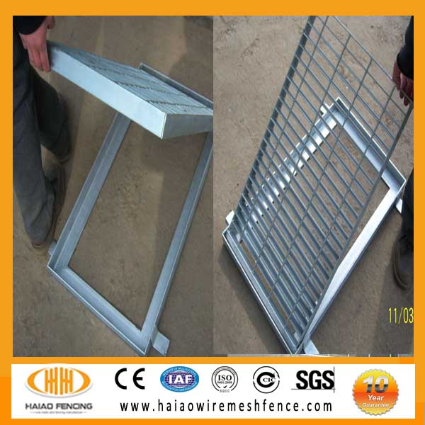 Factory direct sales drainage gutter with round steel grate for drain