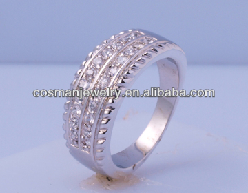 Fashionable CZ Setting Platinum Finger Ring