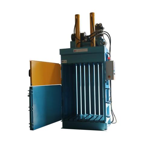 Square baler for waste paper