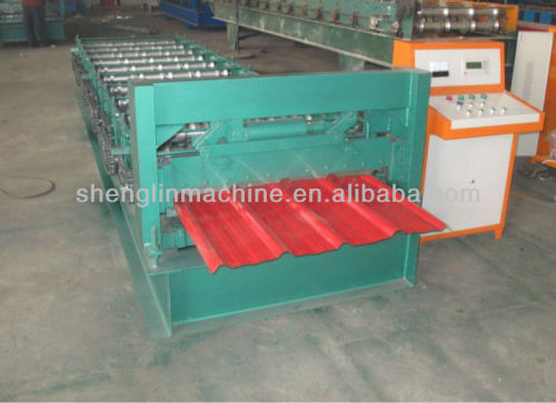 Metal roof cutting machine