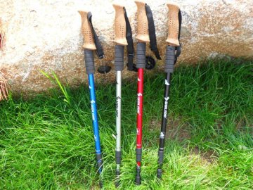 Adjustable Walking Stick Hiking Alpenstock Walking Stick