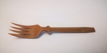 Biodegradable disposable rice husk fork