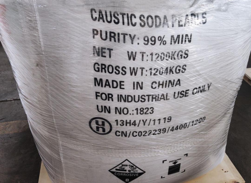 Caustic Soda In Flakes/ Pearls With SGS