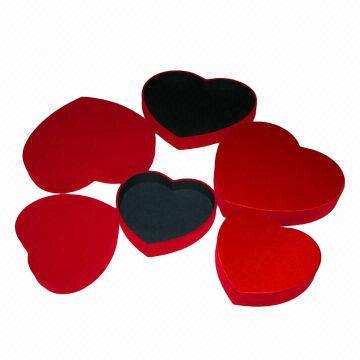 Heart Shaped Fabric Boxes with Insert, Black Wood-free Paper Inside