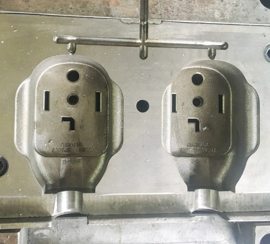 Injection Mould Moud Tooling for NEMA 5-15p 6-15p Plugs
