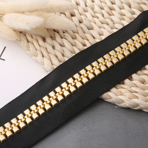 Slap-up 11inch golden metal zipper for jacket