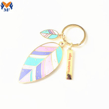 Gift Metal Custom Design Gold Leaf Keychain