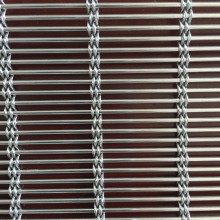 Decorative mesh for building exterior wall