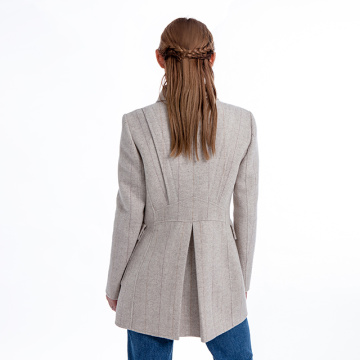 Cappotto in cashmere di puro colore alla moda