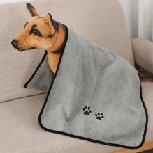 MICROFIBER EMBRODIERY PETS TOWELS