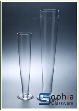 footed glass vases