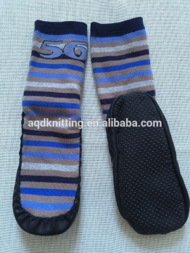 matching colors rubber sole indoor socks AQD-FS-17