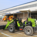 Mini un chargeur frontal de tracteur