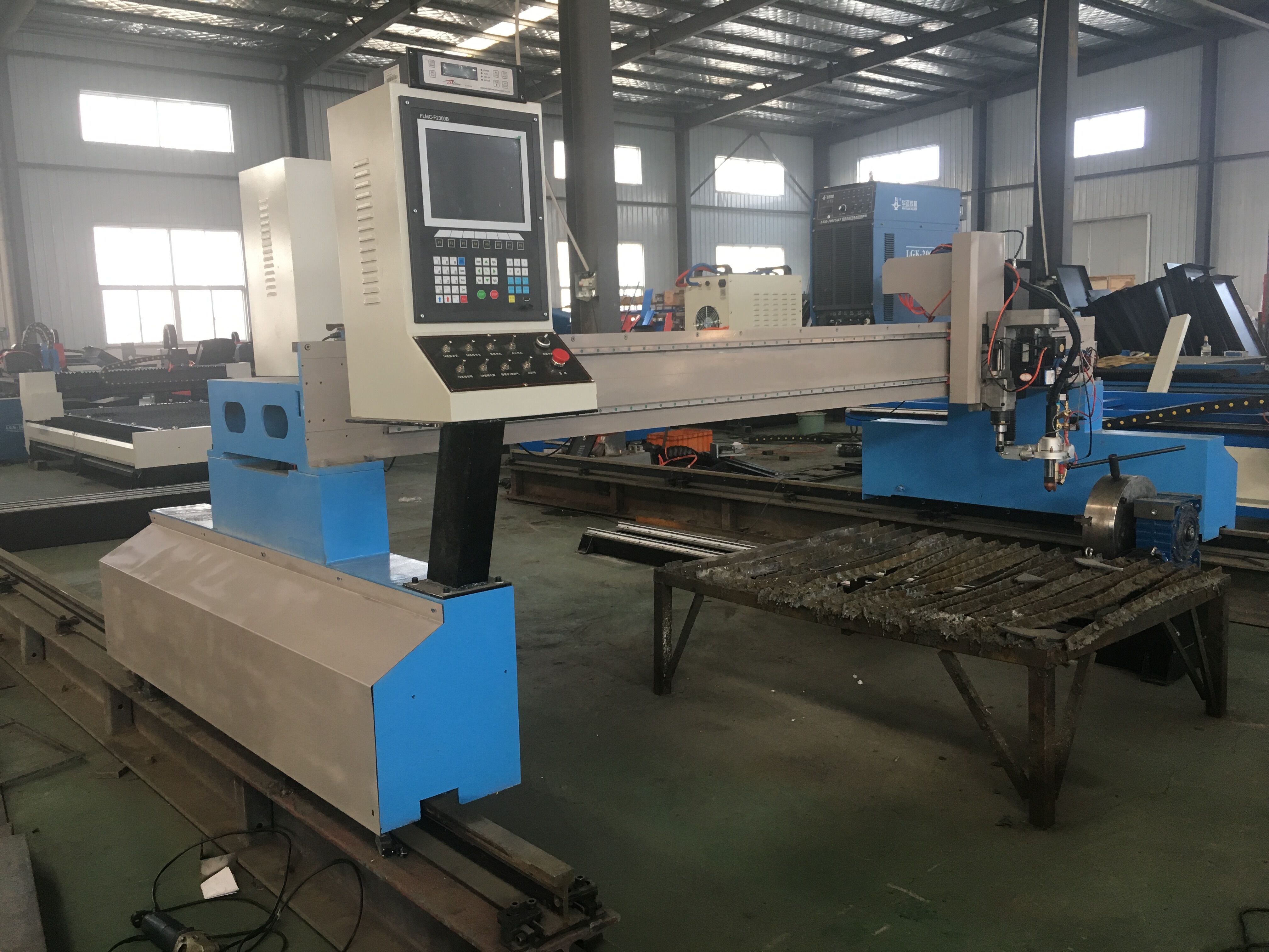 Plasma oxy fuel gantry cnc cutting machine