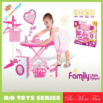 Pretend family set play set toys