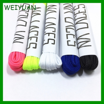 Spots shoes use tubular polyester flat laces