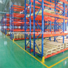 Warehouse selective pallet shelf