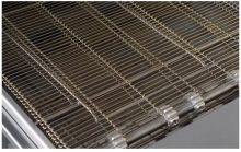 Chocolate wire mesh belt