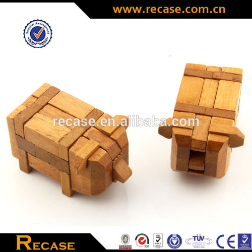 Wholesale DIY Handmade Educational Wooden Pig Shape Toys