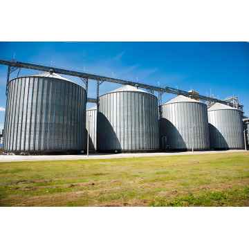 Lightweight thin-walled sand and gravel spiral silo