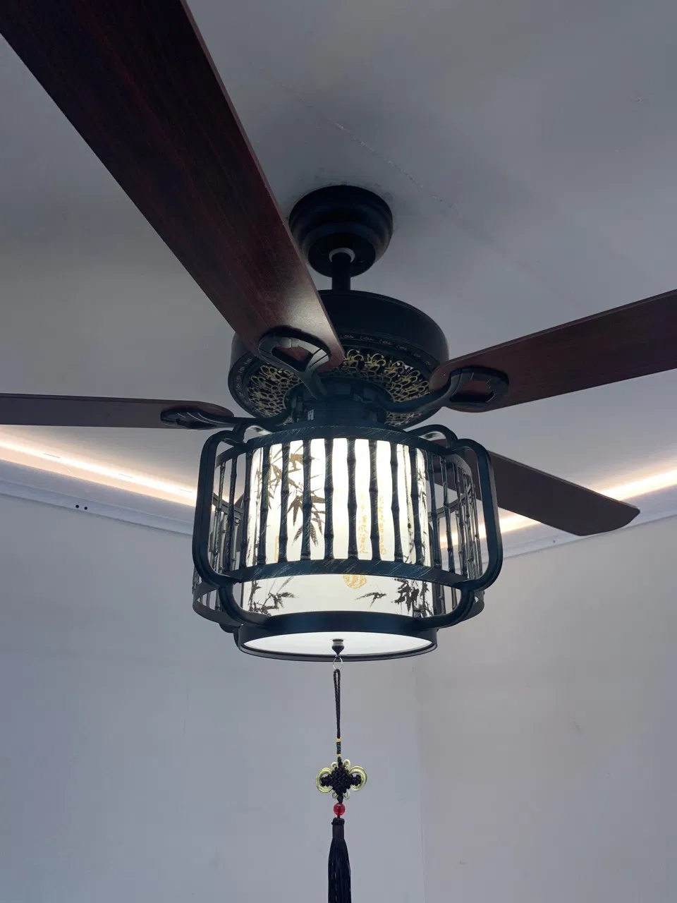 Vintage Chinese Ceiling Fan Lamp for Living and Dining Rooms