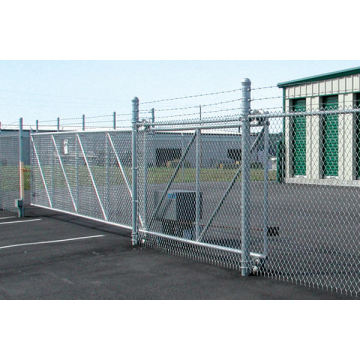 Vandal resistant Low maintenance chain link fence