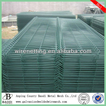 wire mesh fencing w panel picket fencing